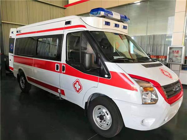 化隆福特v362救护车